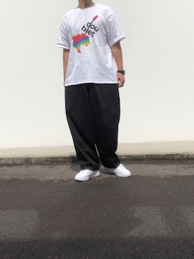 「WISM（ウィズム）のアイテム」を使った、hellocoordinateさん（メンズ・170cm）の夏コーディネート