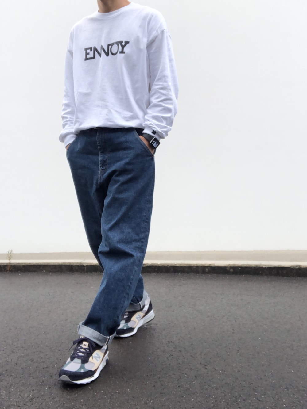 「wearhalloween2020、ennoy、エンノイ、タックイン、ワイドデニム、ニューバランス、ニューバランス9915、new balance 9915、M9915SP、ニューバランス991.5」｜「ennoyのアイテム（Tシャツ/カットソー、ホワイト系）」を使った、hellocoordinateさん（メンズ・170cm）の秋コーディネートの1枚目の写真