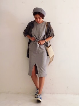 「アイテム（ショルダーバッグ、イエロー系）」を使った、SAAYA KOUZAWAさん（レディース・165cm）の夏コーディネート