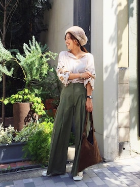 SAAYA KOUZAWAさん（レディース・165cm）の秋コーディネート