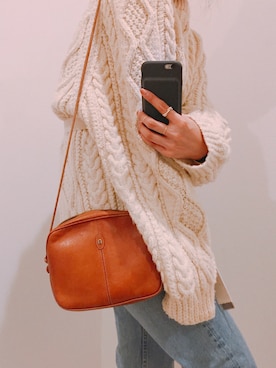 「AIGNER（アイグナー）のアイテム」を使った、SAAYA KOUZAWAさん（レディース・165cm）の冬コーディネート