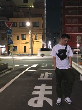 「travel」｜「アイテム（ボディバッグ/ウエストポーチ）」を使った、趙文暉さん（メンズ・172cm）の夏コーディネート