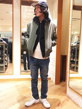 「FREDY&GLOSTER（フレディアンドグロスター）のアイテム（その他アウター）」を使った、よっしーさん（メンズ・169cm）の冬コーディネート