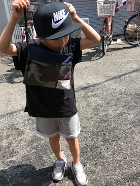 「アイテム（ショルダーバッグ、ブルー系）」を使った、SHINさん（キッズ・110cm）の夏コーディネート