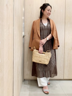 「qualite（カリテ）のアイテム（ジャケット/アウター）」を使った、NANAさん（レディース・163cm）の春コーディネート