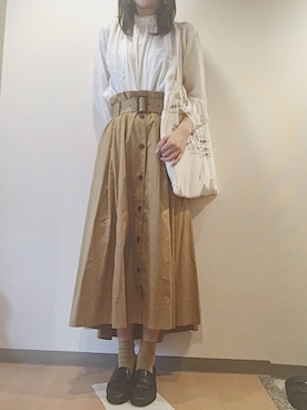 「LOFT（-）のアイテム（バッグ）」を使った、yuriさん（レディース・163cm）の秋コーディネート