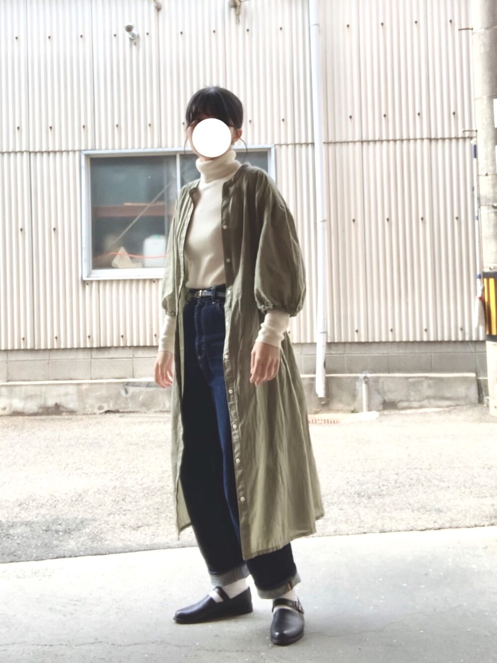 「Herdman Linenのアイテム（ジャケット/アウター、グリーン系）」を使った、のりしおさん（レディース・164cm）の秋コーディネートの1枚目の写真