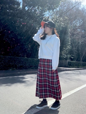 Armani Exchange アルマーニエクスチェンジ のスニーカーを使ったレディース人気ファッションコーディネート Wear