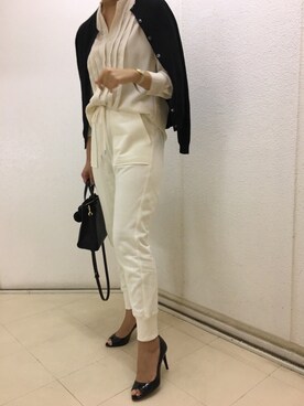 「PRADA（プラダ）のアイテム（パンプス）」を使った、Kazuさん（レディース・166cm）の秋コーディネート