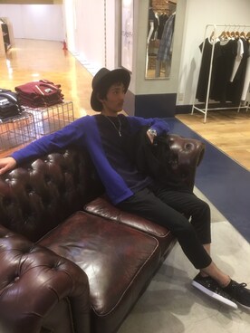 「ARMANI EXCHANGE（アルマーニエクスチェンジ）のアイテム（チノパンツ）」を使った、よーすけさん（メンズ・169cm）の秋コーディネート