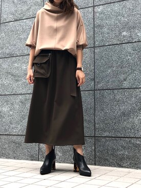 「SRIC（スリック）のアイテム」を使った、napoca自由が丘さん（レディース・156cm）の秋コーディネート