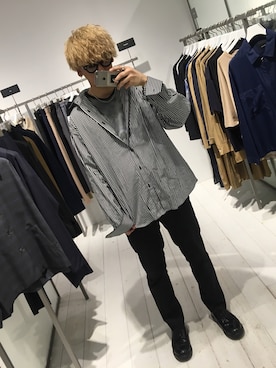 「JOHN LAWRENCE SULLIVAN（ジョンローレンスサリバン）のアイテム（トップス）」を使った、miyazakiさん（メンズ・176cm）の春コーディネート