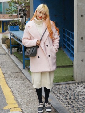 「韓国」｜「アイテム（ピーコート）」を使った、bullangさん（レディース・158cm）の冬コーディネート