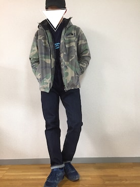 「クリスマス」｜「アイテム（マウンテンパーカー）」を使った、knさん（メンズ・178cm）の冬コーディネート