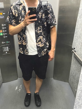「WEIRDO（ウィアード）のアイテム」を使った、kenya okanoさん（メンズ・185cm）の夏コーディネート