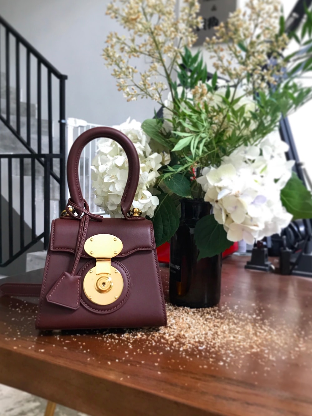 「vintage、BAG、VINTAGE、handmade、手作り」｜「Haosaisaiのアイテム（ショルダーバッグ、ブラウン系）」を使った、CHEN_XIAOLIN_さん（レディース・168cm）の春コーディネートの1枚目の写真