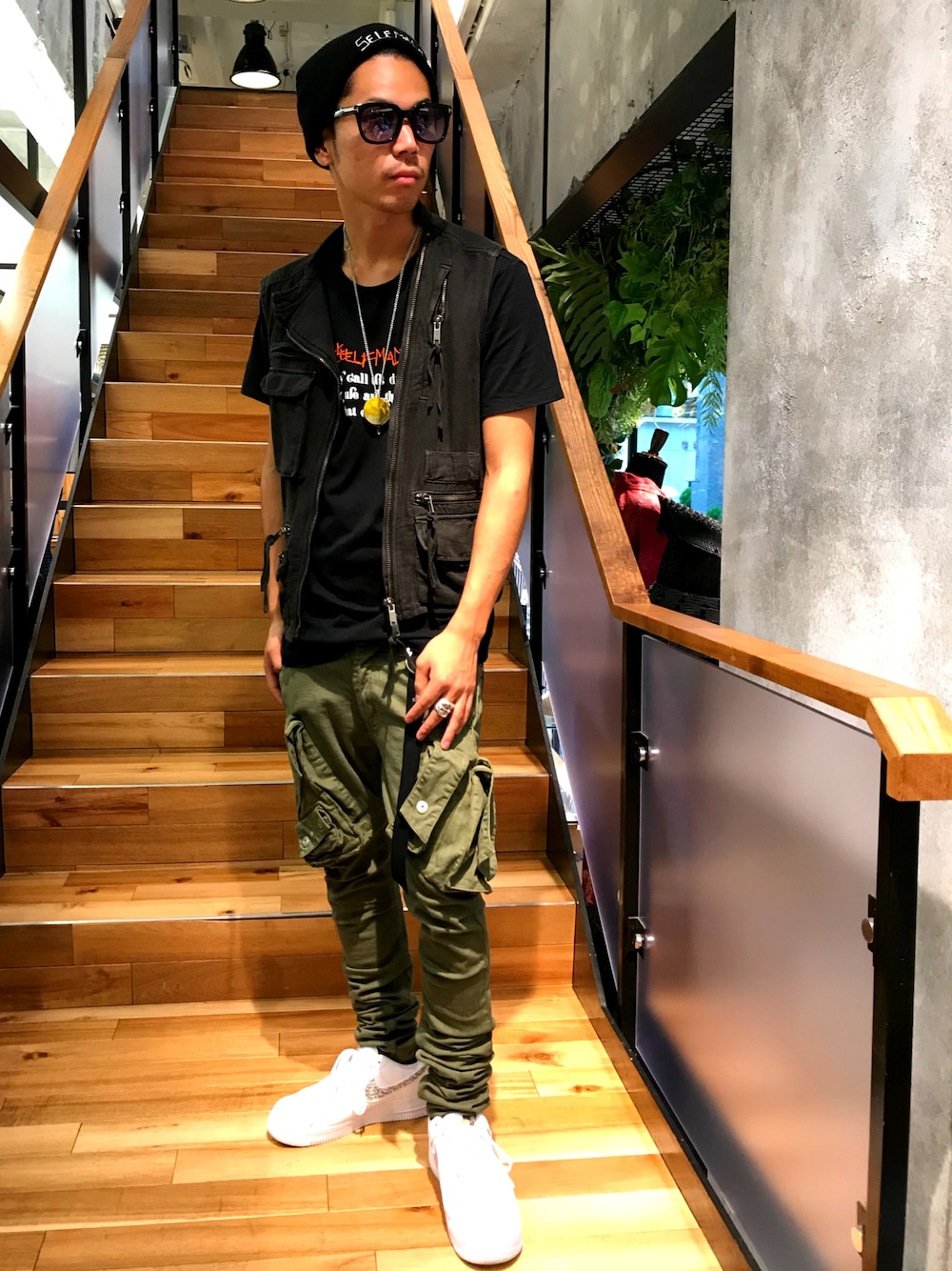 HAIDER ACKERMANNのベストを使った人気ファッションコーディネート - WEAR