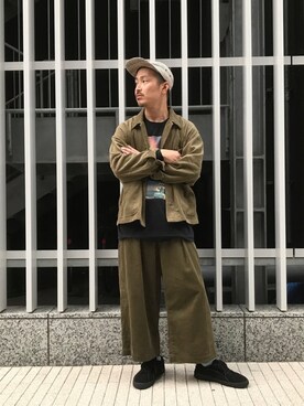 「SURROUND（サラウンド）のアイテム」を使った、Takahiro Teradaさん（メンズ・170cm）の秋コーディネート