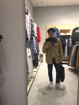 「アイテム（その他アウター、ゴールド系）」を使った、我是菲尔德さん（メンズ・173cm）の春コーディネート