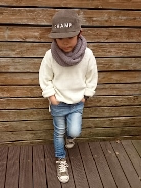 「GLOBAL WORK（グローバルワーク）のアイテム（ストール/ショール、グレー系）」を使った、OU.さん（キッズ・130cm）の冬コーディネート