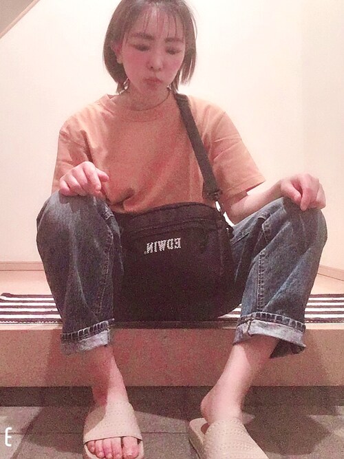 ♡kkk♡ is wearing ユニクロ "クルーネックT（半袖）"