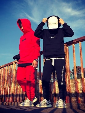 「アイテム（福袋/福箱、レッド系）」を使った、ひろしさん（メンズ・166cm）の秋コーディネート