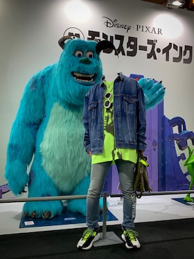 「アイテム（バングル/リストバンド、イエロー系）」を使った、ひろしさん（メンズ・166cm）の春コーディネート