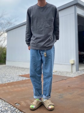 「ユニクロU」｜「アイテム（財布/小物）」を使った、田邊敬一朗さん（メンズ・177cm）の春コーディネート