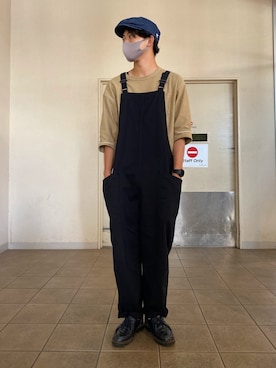「Johnbull（ジョンブル）のアイテム（サロペット/オーバーオール）」を使った、田邊敬一朗さん（メンズ・177cm）の秋コーディネート