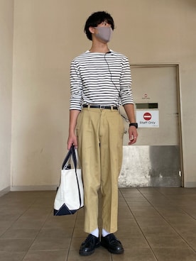 「BLUE BLUE（ブルーブルー）のアイテム（財布/小物）」を使った、田邊敬一朗さん（メンズ・177cm）の秋コーディネート