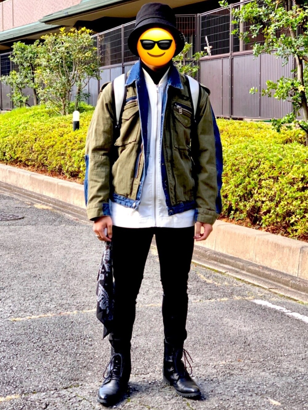 「今日のコーデ、休日スタイル、冬コーデ、Diesel、お洒落さんとつながりたい」｜「SPINNSの深バケットハット 無地リング（ハット、ブラック系）」を使った、y_skさん（メンズ・177cm）の冬コーディネートの1枚目の写真