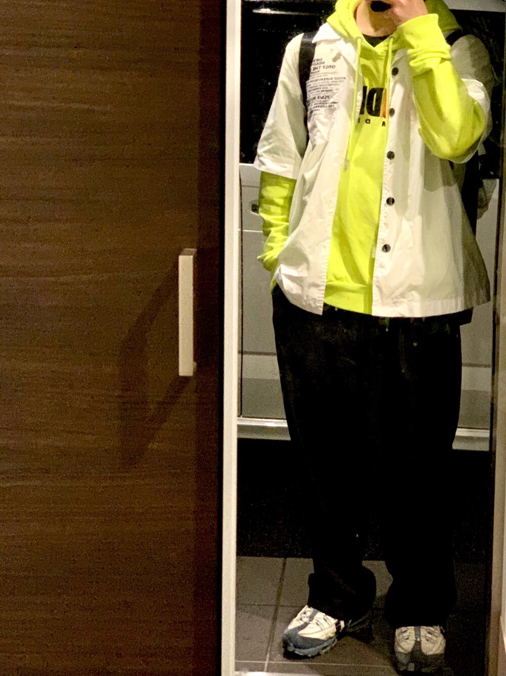 「DIESELのメンズ シャツ プリント デザイン オープンカラー シャツ（シャツ/ブラウス、ホワイト系）」を使った、y_skさん（メンズ・174cm）の春コーディネートの1枚目の写真