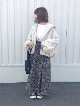 「ナイロンパーカー」｜「アイテム（スカート）」を使った、ayanaさん（レディース・153cm）の春コーディネート