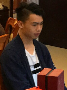 「iT（イット）のアイテム」を使った、NAROULさん（メンズ・182cm）の春コーディネート