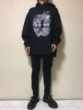 「SHAREEF（シャリーフ）のアイテム（パーカー）」を使った、東さん（メンズ・160cm）の秋コーディネート
