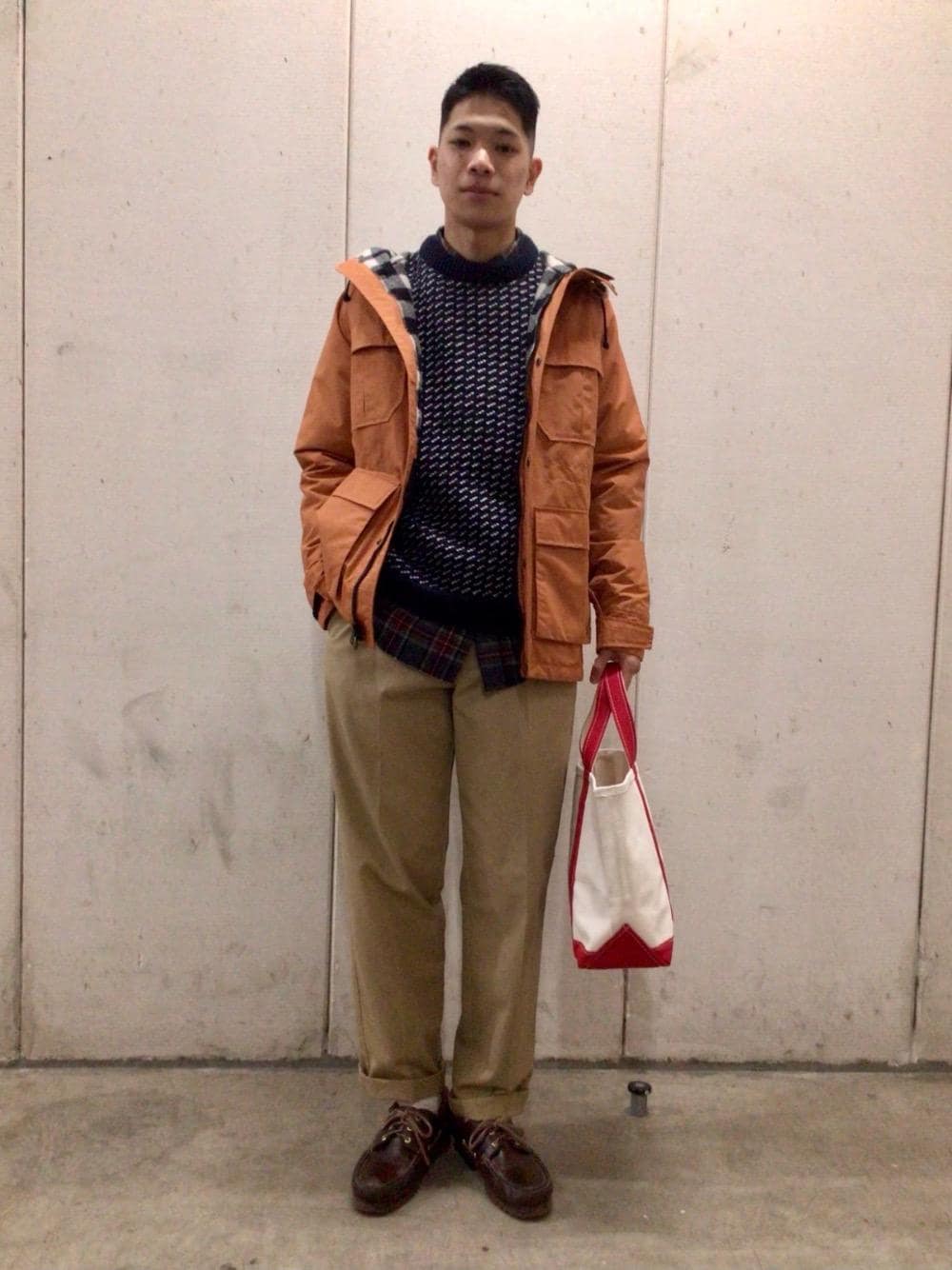 「セーター、マウンテンパーカ、エルエルビーン、とーと、llbeanjapan、BeanOutsider、llbeanstyling、LLbean、ノルウェージャン」｜「L.L.Beanのスコッチ・プラッド・フランネル・シャツ ジャパン・フィット（シャツ/ブラウス、グレー系）」を使った、SYUさん（メンズ・177cm）の冬コーディネートの1枚目の写真