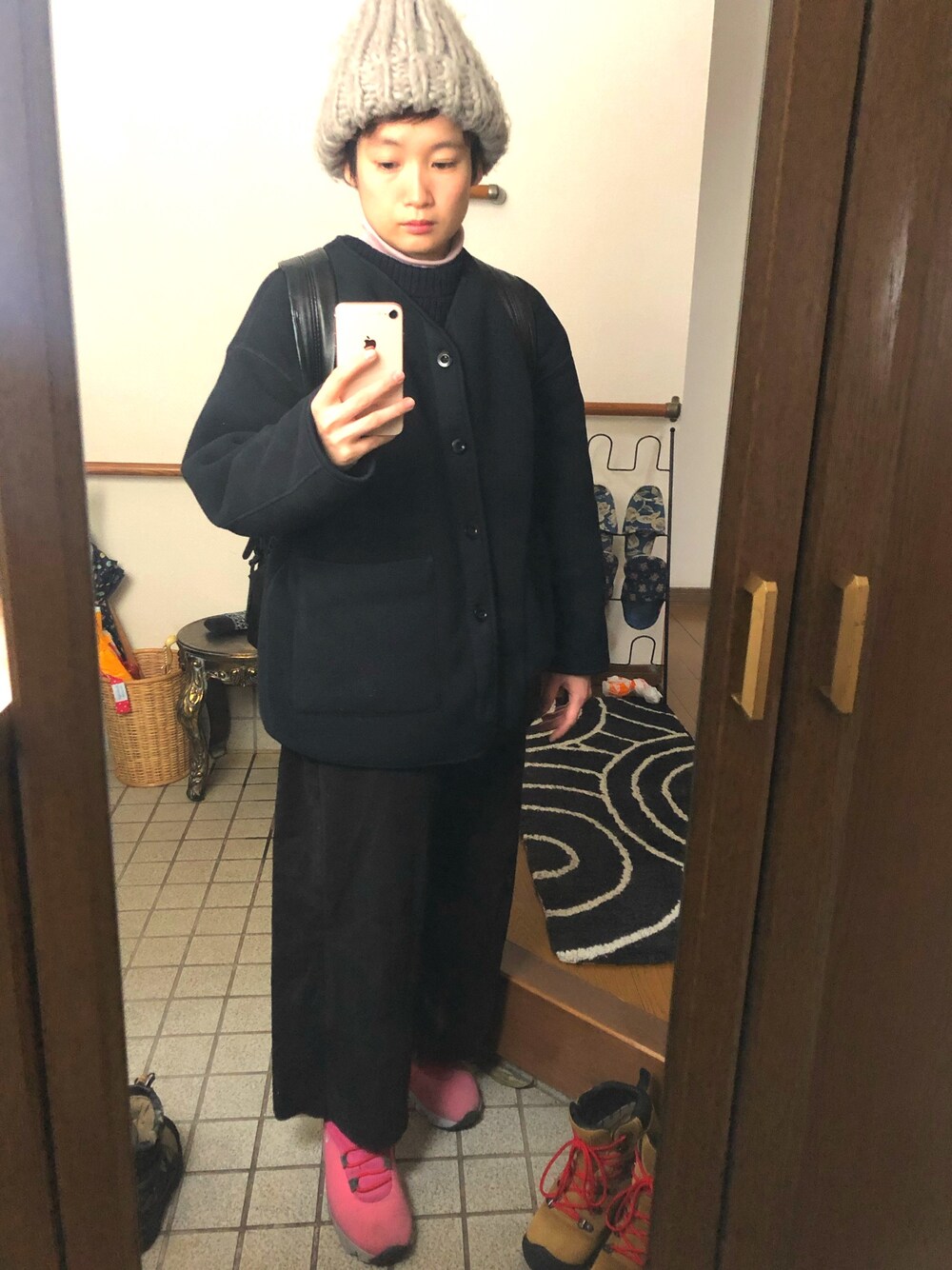 「NIKEのアイテム（スニーカー、ピンク系）」を使った、-hamaco-さん（レディース・150cm）の冬コーディネートの1枚目の写真
