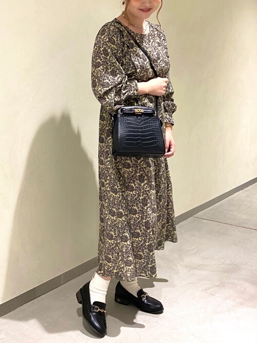 Frames Ray Cassin Ray Cassin Ec事業部 Ray Cassinのワンピースを使ったコーディネート Wear