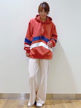 「FILA」｜tomoさん（レディース・160cm）の秋コーディネート