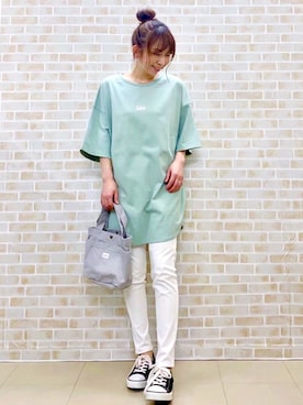 「RAG MACHINE（ラグマシーン）のアイテム（パンツ）」を使った、tomoさん（レディース・160cm）の春コーディネート