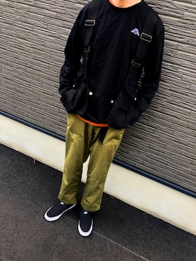 「アイテム（スリッポン）」を使った、tさん（メンズ・178cm・20代）の春コーディネート