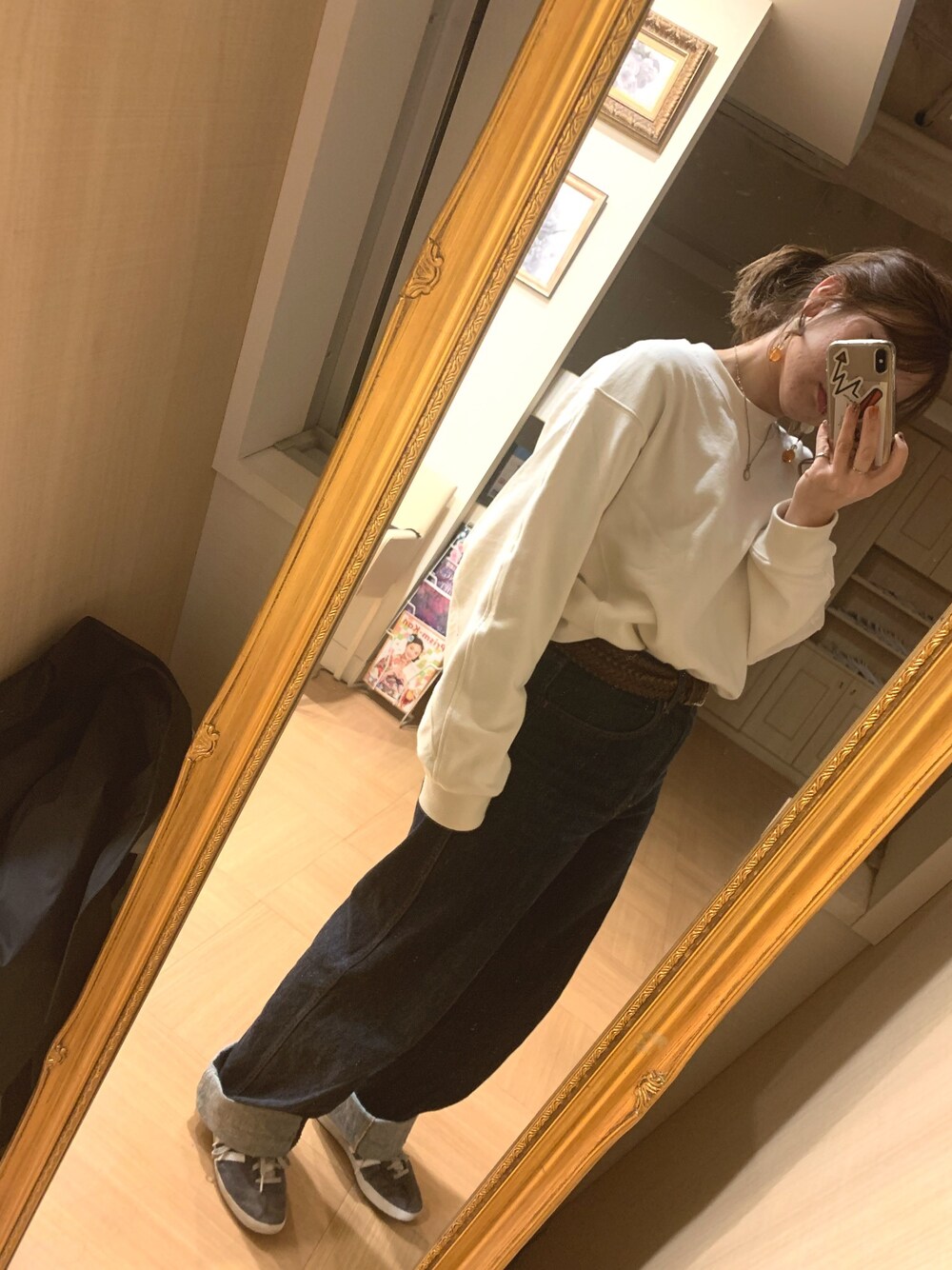 「UNIQLOのアイテム（スウェット、ホワイト系）」を使った、ちゃきさん（レディース・150cm）の秋コーディネートの1枚目の写真