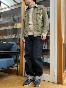 「Johnbull Private labo（ジョンブルプライベートラボ）のアイテム（トップス）」を使った、shuさん（メンズ・165cm）の春コーディネート