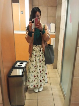 「UNITED ARROWS（ユナイテッドアローズ）のアイテム（スタジャン）」を使った、ひみこさん（レディース・159cm）の春コーディネート