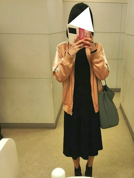 「UNITED ARROWS（ユナイテッドアローズ）のアイテム（スタジャン）」を使った、ひみこさん（レディース・159cm）の春コーディネート