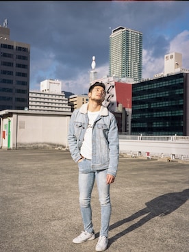 「撮影」｜「アイテム（その他アウター）」を使った、ドルジ勇太さん（メンズ・180cm）の冬コーディネート