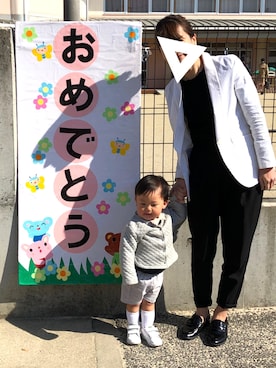 「GU（ジーユー）の（GU）イージークロップドテーパードパンツ（パンツ、ブラック系）」を使った、ともみさん（レディース・159cm）の春コーディネート