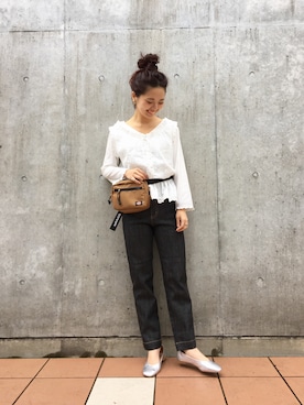 「Kastane（カスタネ）のフラットレザーパンプス（パンプス）」を使った、MihoUesugiさん（レディース・154cm）の冬コーディネート