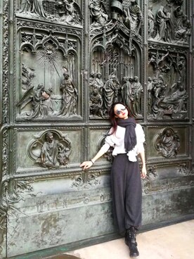 「ROCOCO（ロココ）のアイテム（シューズ）」を使った、雪小钥さん（レディース・167cm）の冬コーディネート