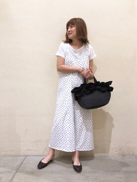 Chisato  さんの「フリルキャンバストートバッグ」を使ったコーディネート